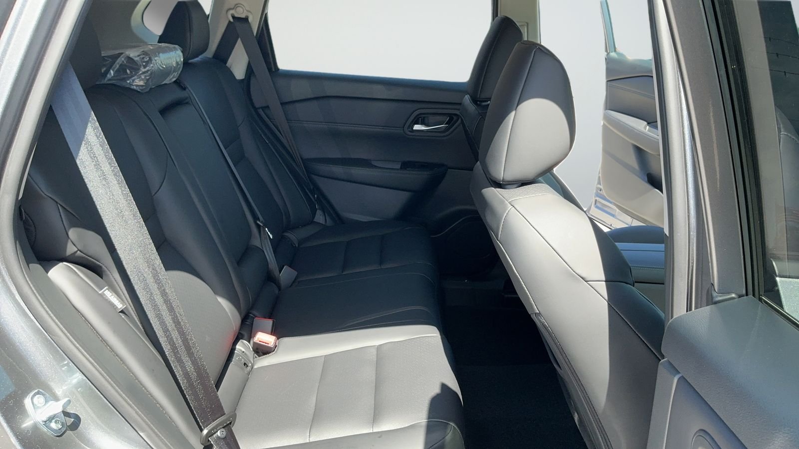 New 2026 Gray Nissan Dark Armor image 41