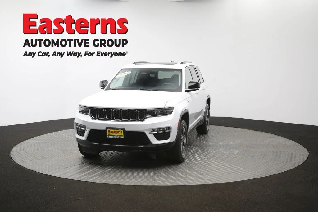 Used 2022 White Jeep 4xe image 58