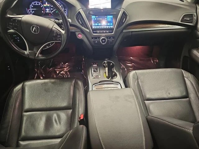 Used 2019 White Acura 3.5L Technology Package image 9