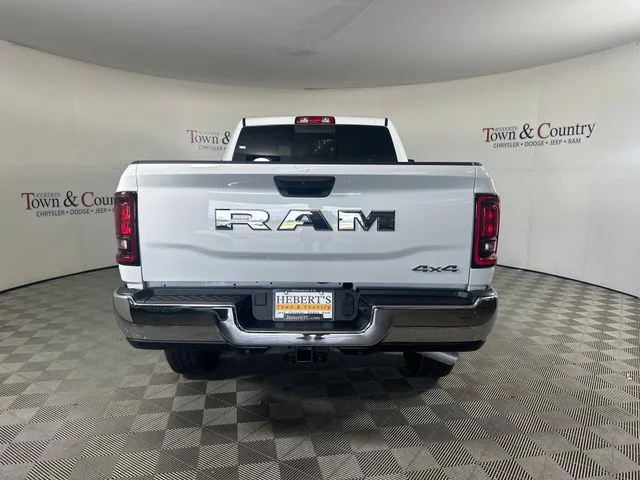 2026 RAM 2500 Tradesman - Photo 9