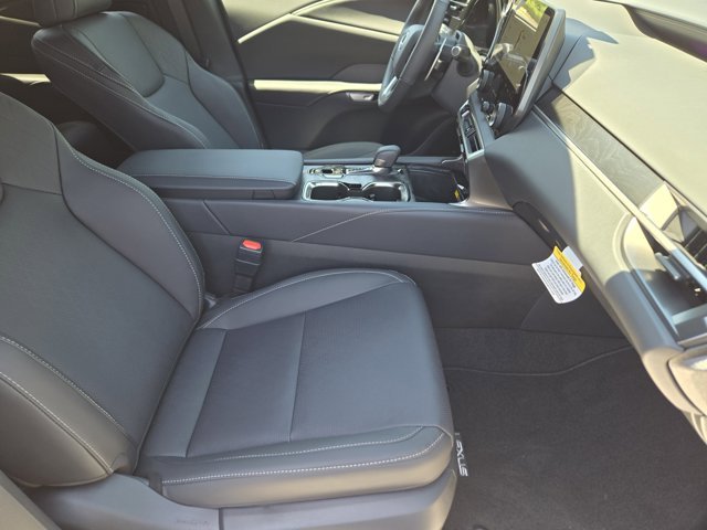 New 2026 Eminent White Pearl Lexus PREMIUM PLUS image 17