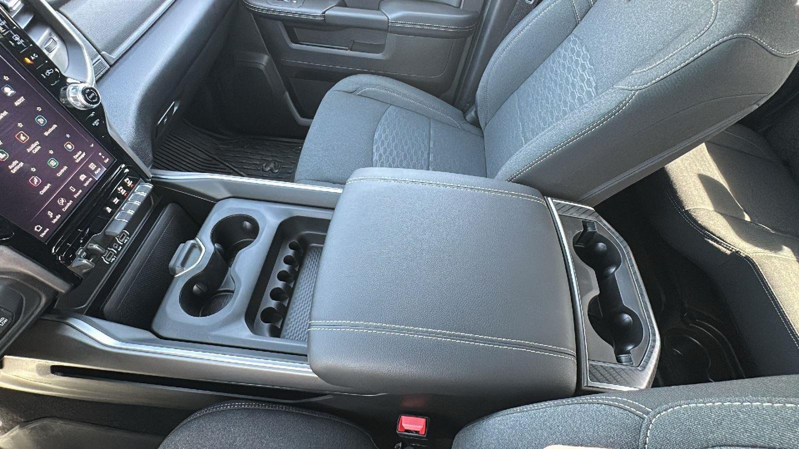 2026 RAM 2500 Big Horn - Photo 23