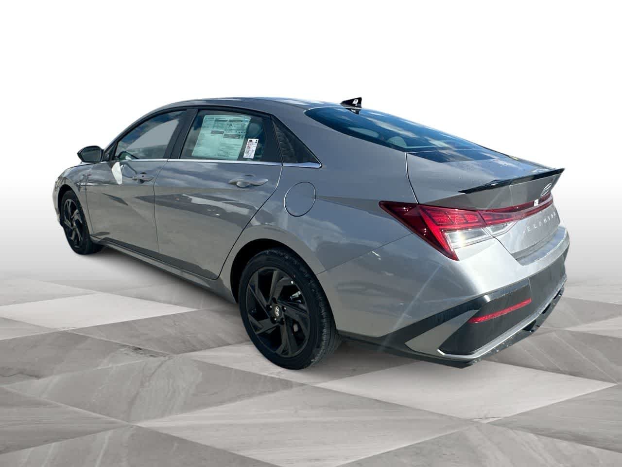 New 2026 Fluid Metal Hyundai SEL Sport Premium image 6