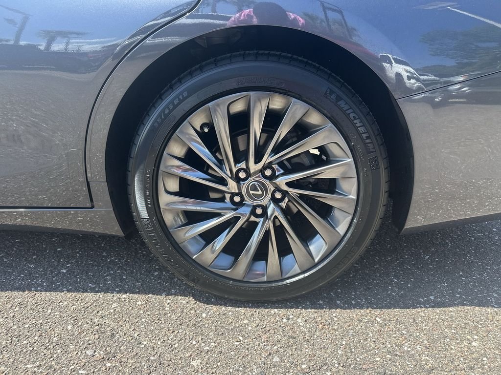 Used 2024 Blue Lexus ES 300h Ultra Luxury image 34