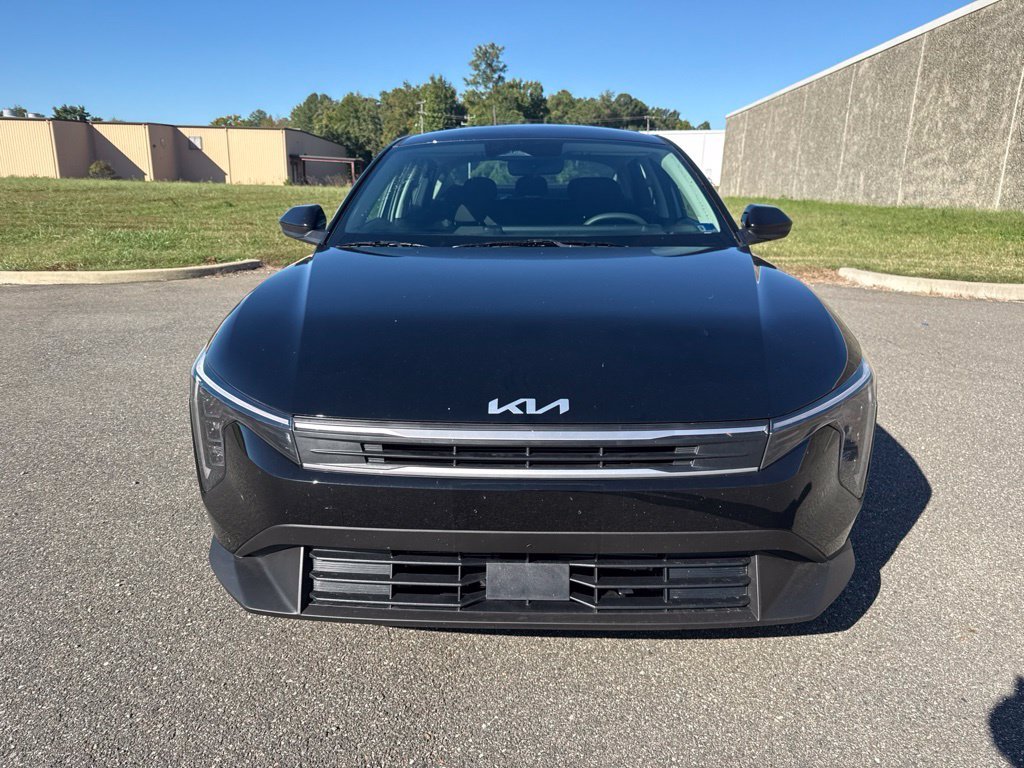 Used 2026 Black Kia LXS image 2