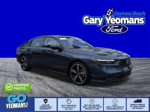 Certified Used 2026 Blue Metallic Honda SE image 1