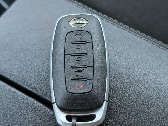 Used 2025 Gray Nissan SV image 30