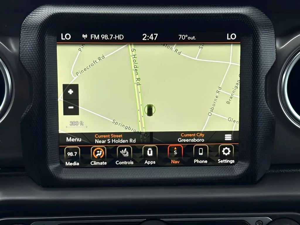 Used 2023 Gray Jeep Rubicon 4xe image 10
