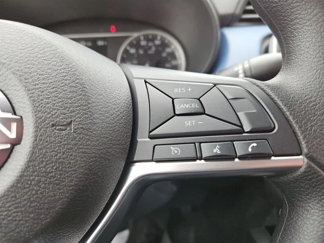 2025 Nissan Versa Sedan SV - Photo 31