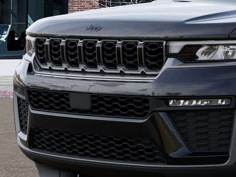 New 2026 Diamond Black Crystal Pearl-Coat Exterior Paint Jeep Limited image 63