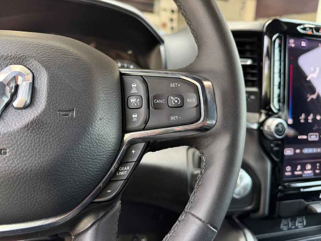 Used 2025 White Ram Laramie image 25