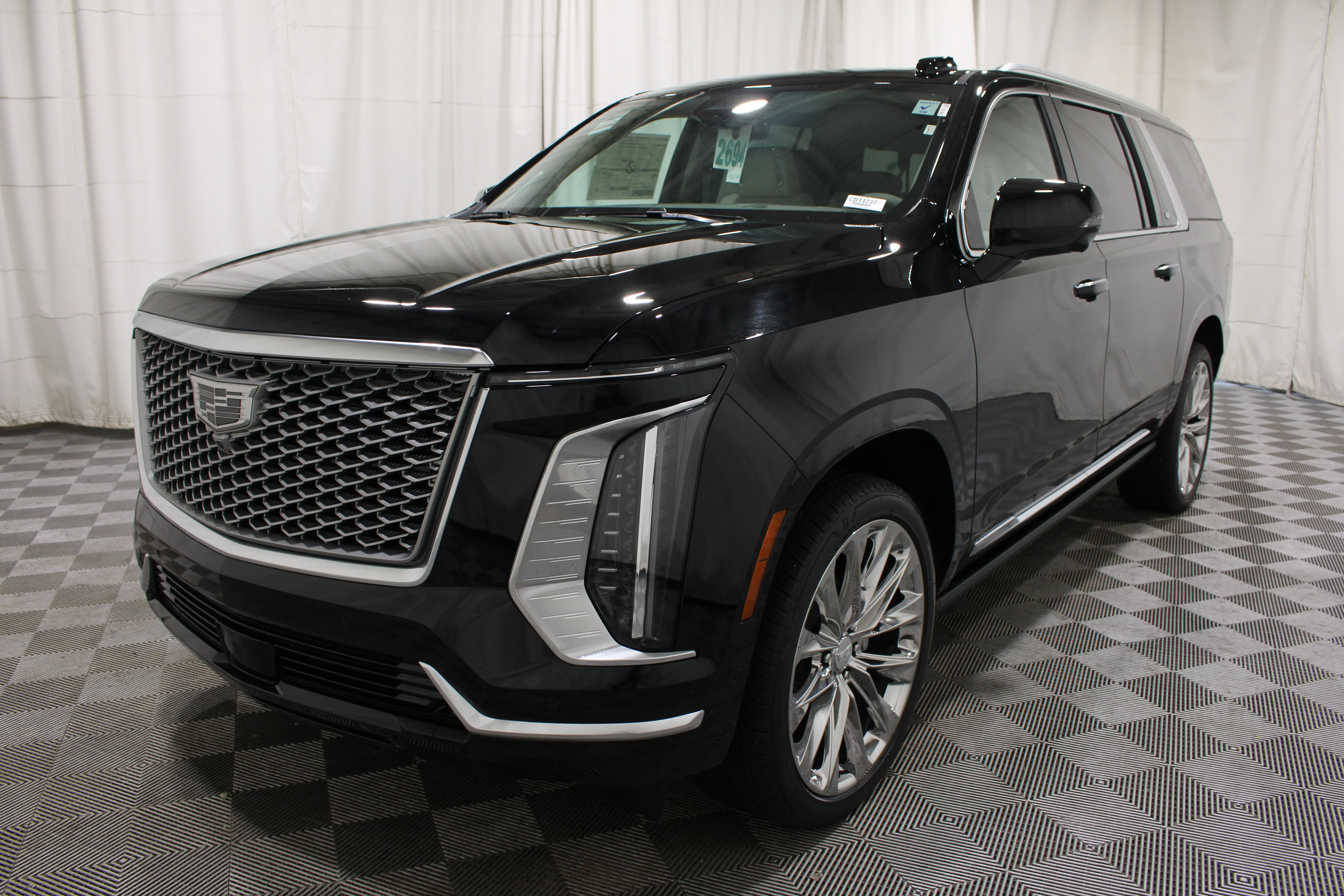2026 Cadillac Escalade ESV Platinum Luxury - Photo 18