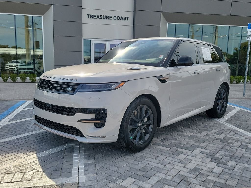 Certified Used 2025 Borasco Grey Metallic Land Rover Dynamic SE image 1