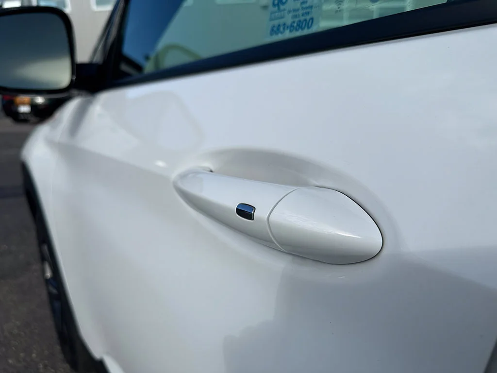 Used 2023 SUMMIT WHITE Chevrolet RS image 14