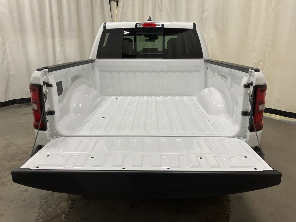 New 2026 Bright White Clear-Coat Exterior Paint RAM Warlock image 20