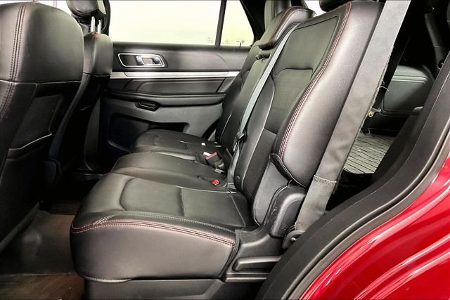 Used 2016 Red Ford Sport image 2