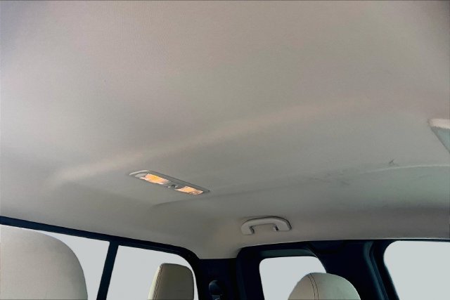 Used 2018 Gun Metallic Nissan SV image 14