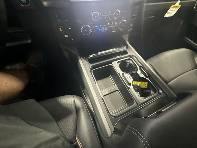 New 2026 Agate Black Metallic Ford F-350® Lariat® image 27