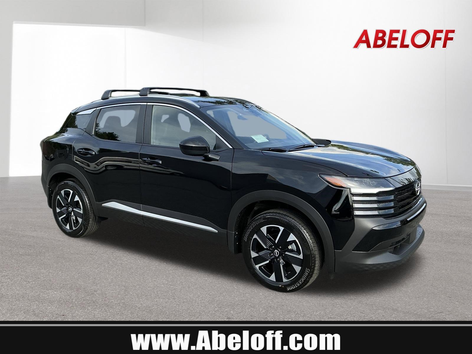 2026 Nissan Kicks 2.0 SV AWD's photo