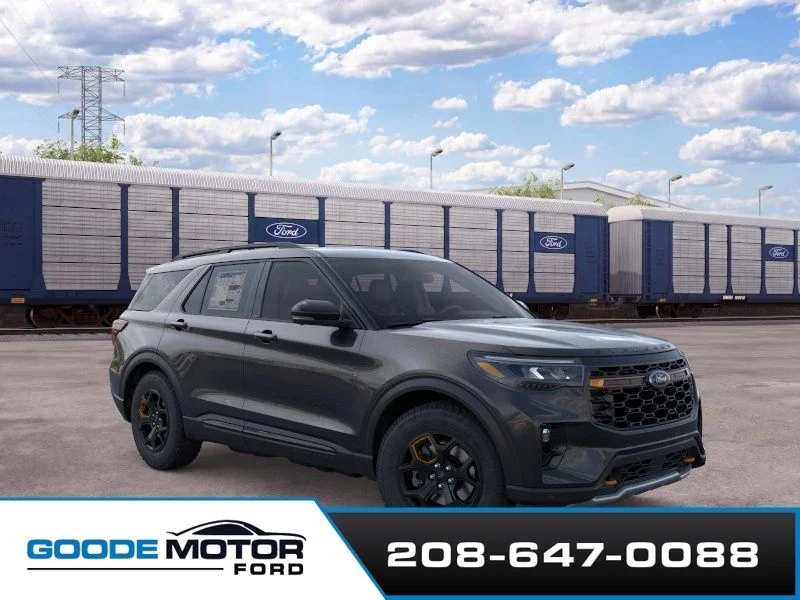 New 2026 Agate Black Metallic Ford Tremor® image 7