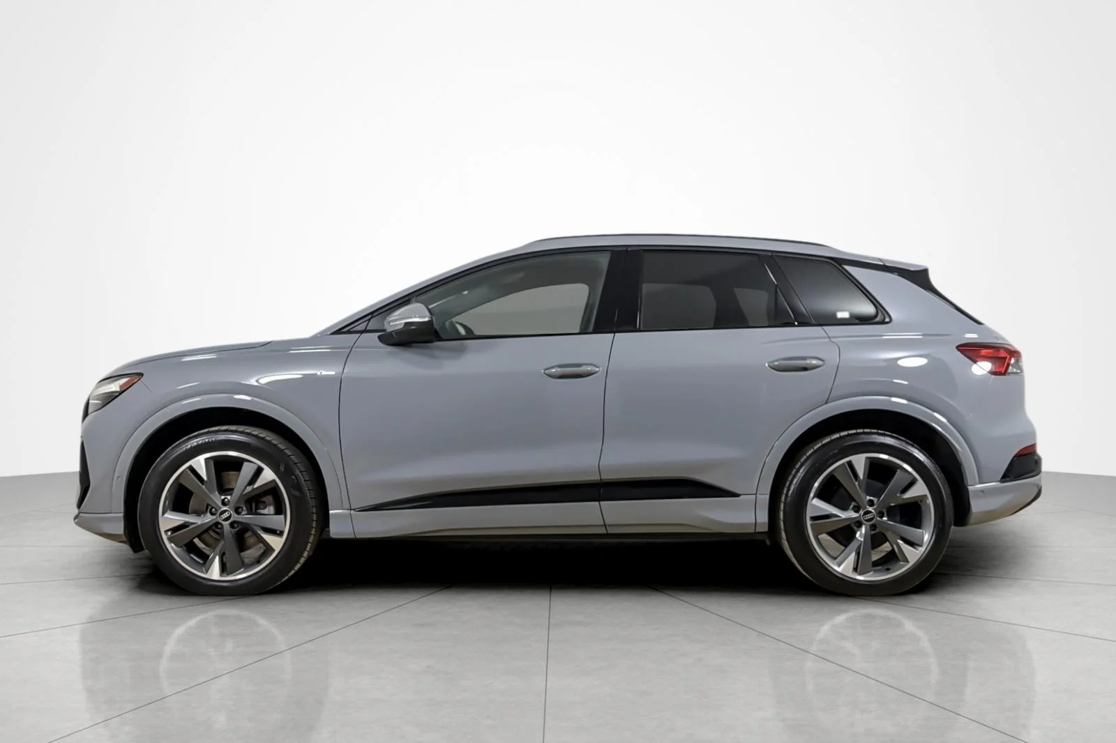 Certified 2023 Audi Q4 e-tron Premium Plus with VIN WA1L2BFZ3PP074663 for sale in Beverly Hills, CA