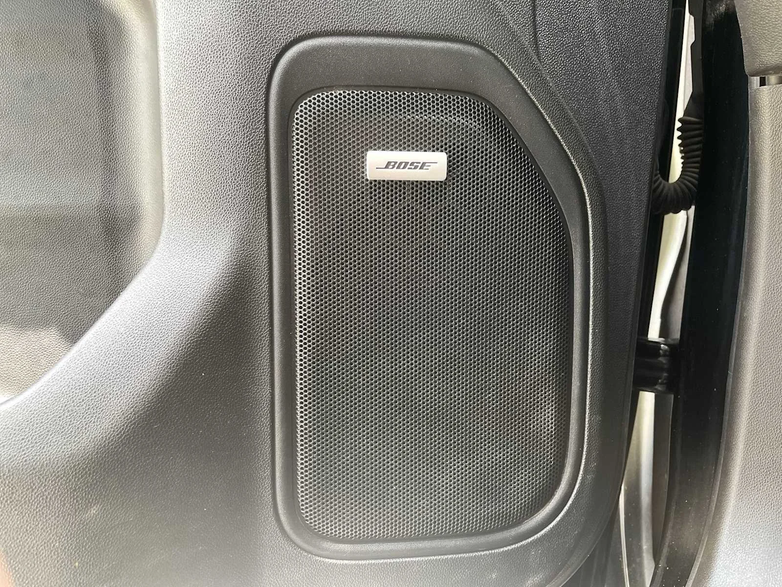 Used 2021 Onyx Black GMC Denali image 26