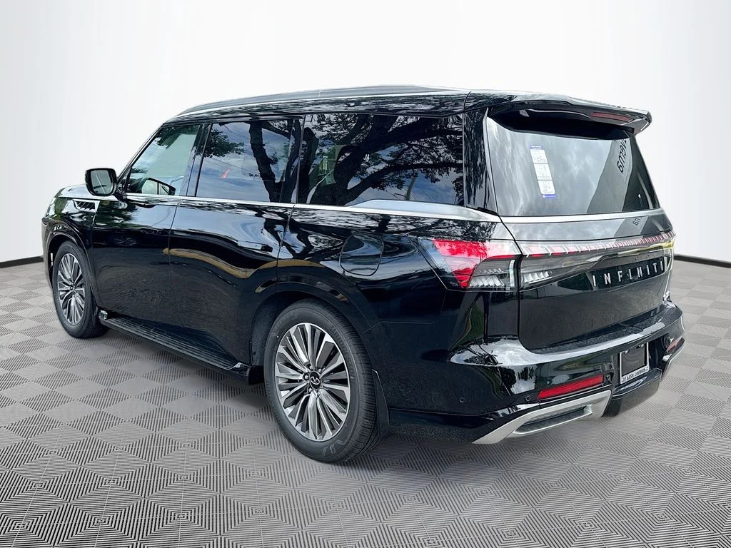 New 2026 BLACK OBSIDIAN INFINITI Luxe 2WD image 7