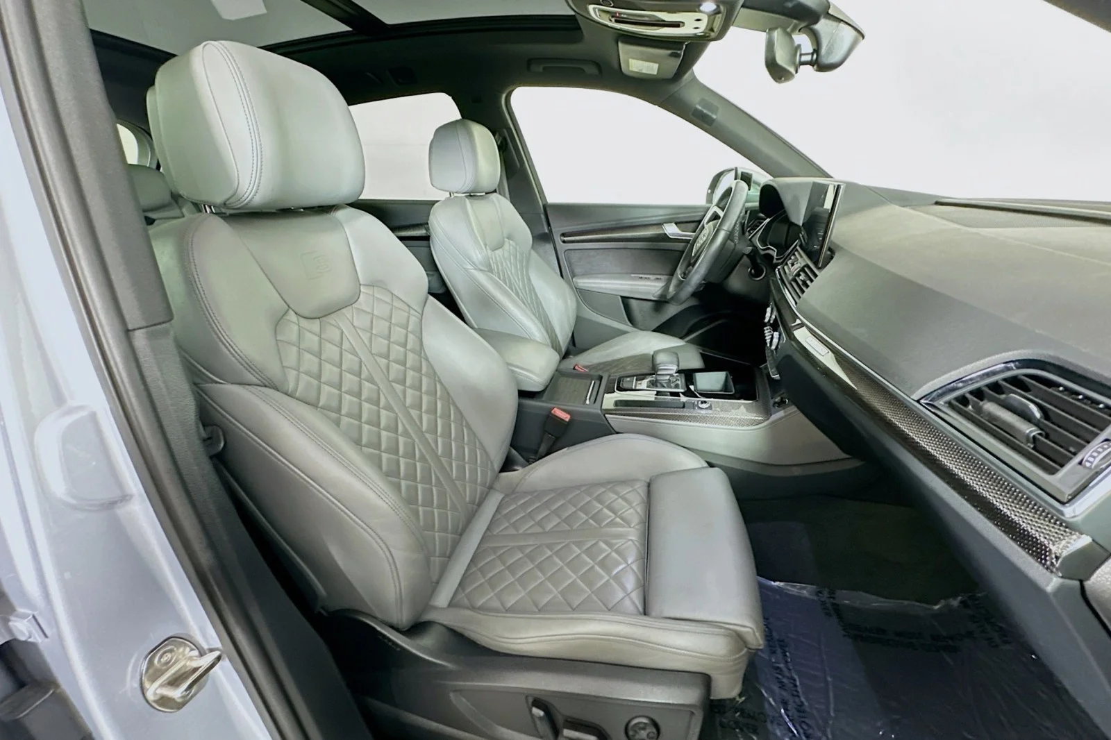 Used 2023 Florett Silver Metallic Audi Prestige image 8