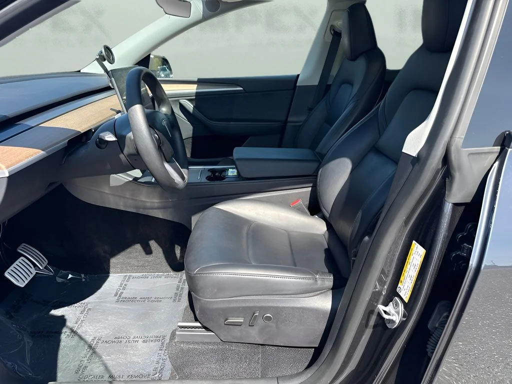 Used 2024 Gray Tesla Performance image 9