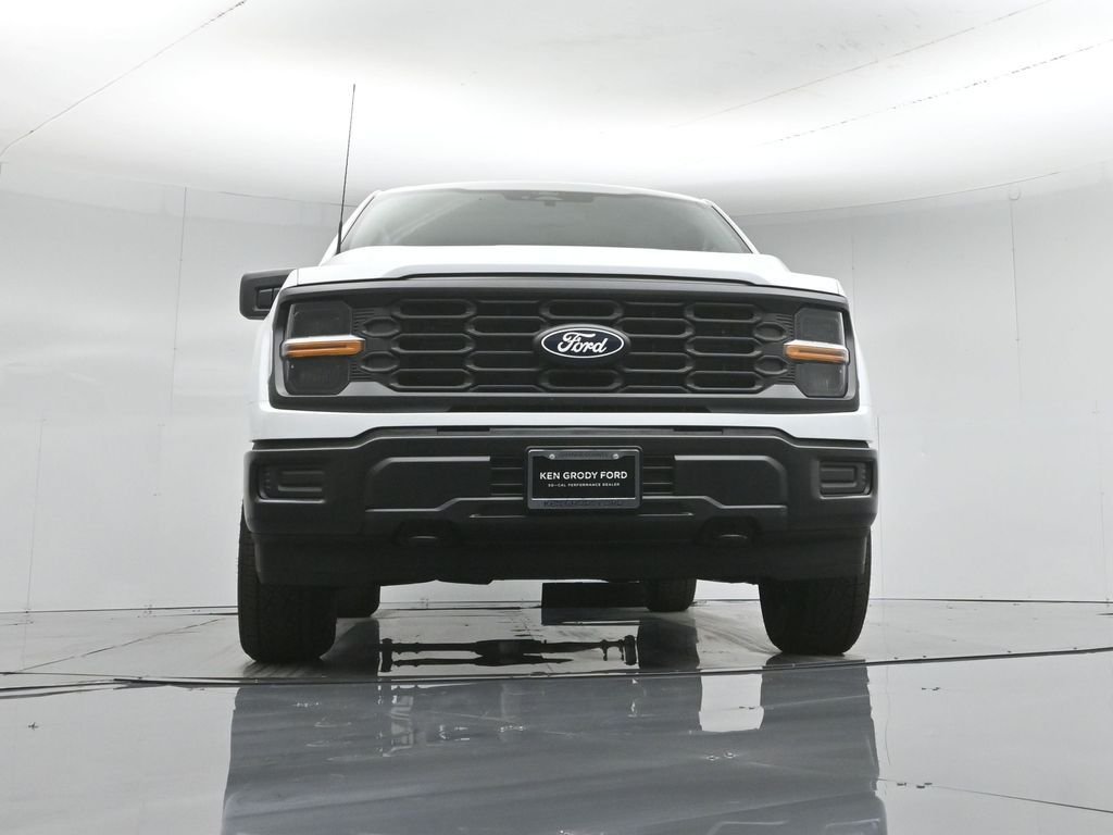 New 2026 Oxford White Ford XL image 43