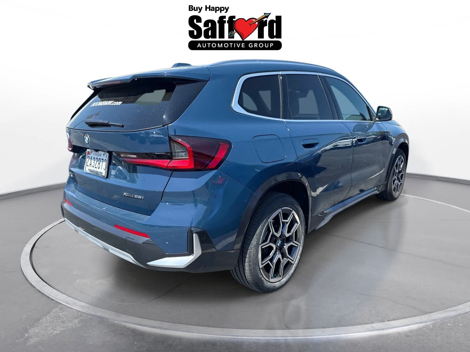 Used 2026 Night Dusk Blue Metallic BMW xDrive28i image 4