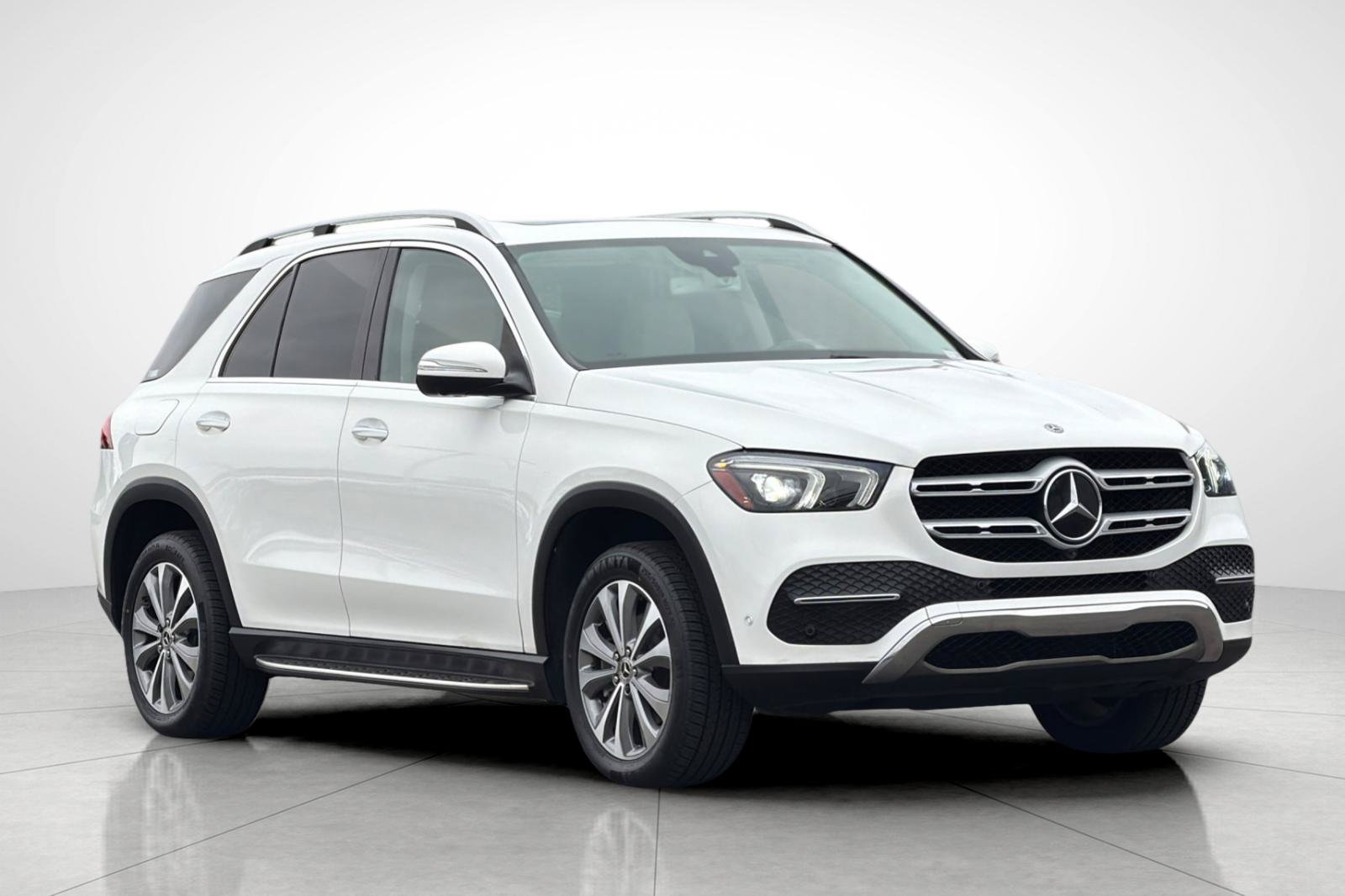 Used 2020 White Mercedes-Benz GLE 350 image 32