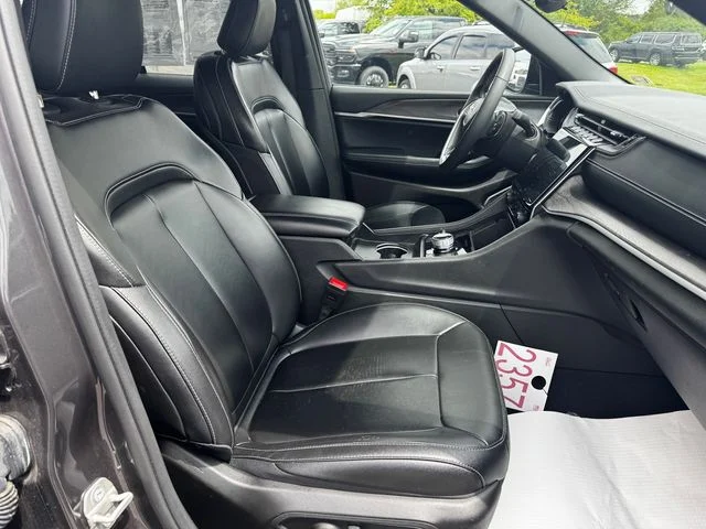 Used 2024 Gray Jeep 4xe image 14