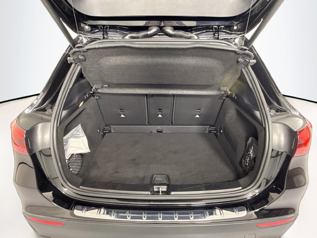 Used 2026  Mercedes-Benz GLA 250 image 28