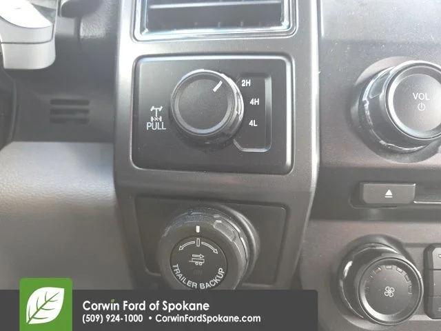 Used 2018 Stone Gray Ford XLT image 12