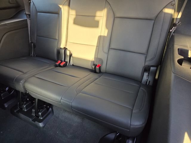 New 2026 Sterling Gray Metallic Chevrolet LT image 7