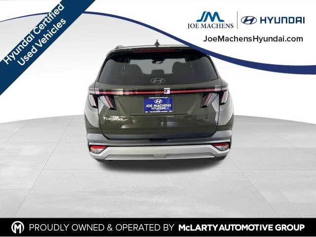 Used 2025 Green Hyundai SEL Convenience image 8