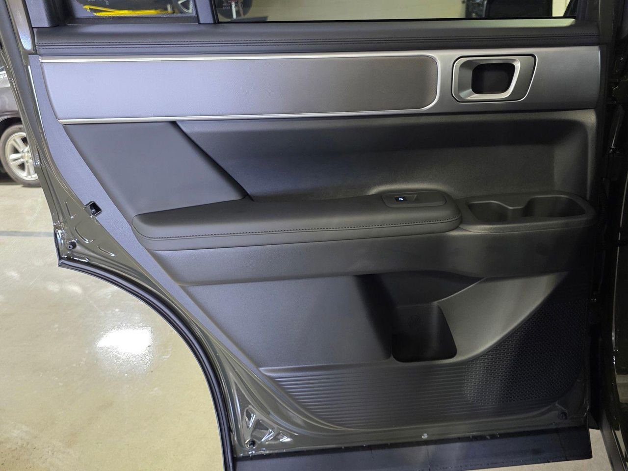New 2026 Rockwood Green Hyundai SEL image 13
