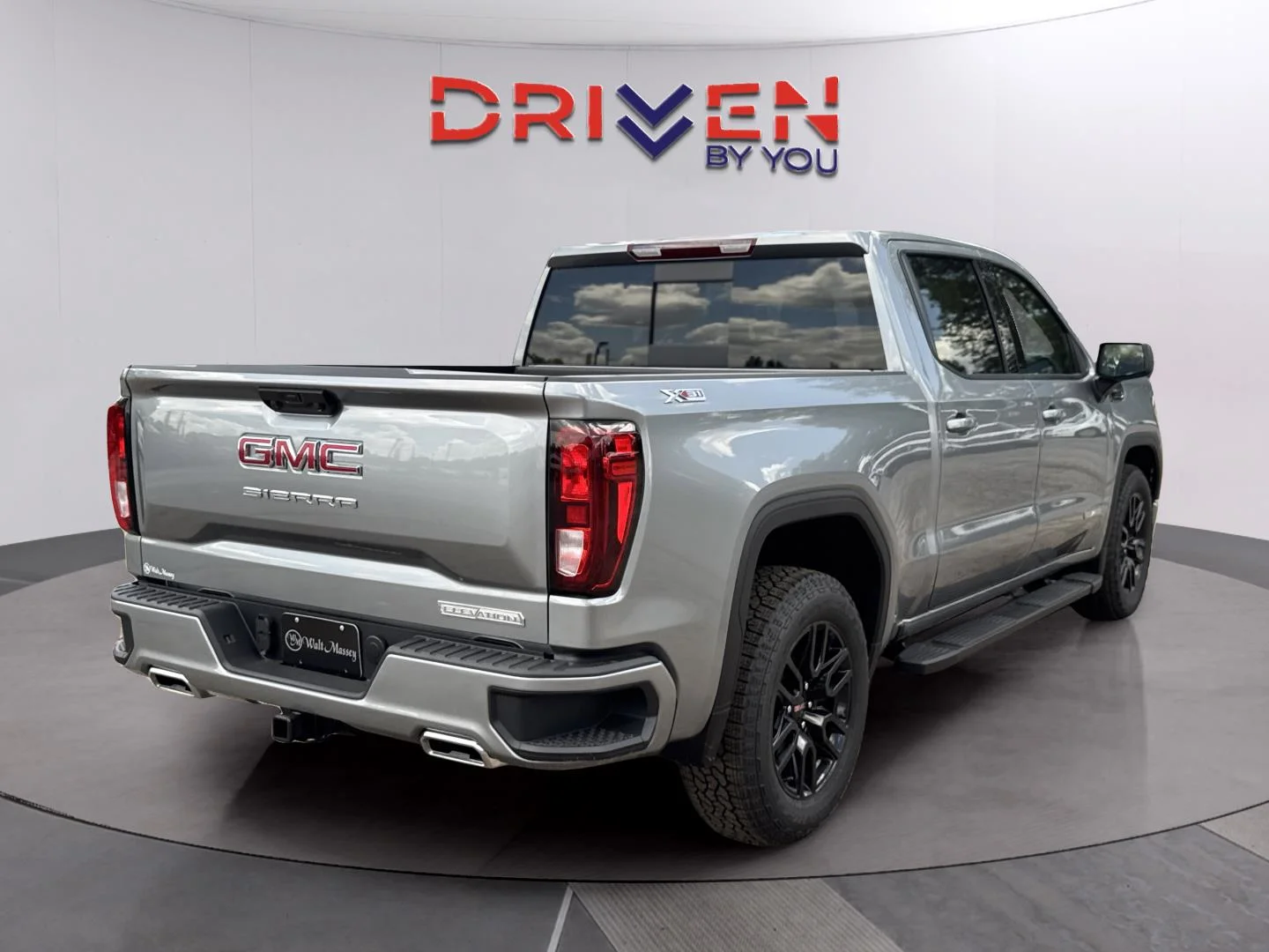 New 2026 Sterling Metallic GMC Elevation image 5