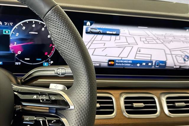 New 2026 Polar White Mercedes-Benz GLS 580 image 45