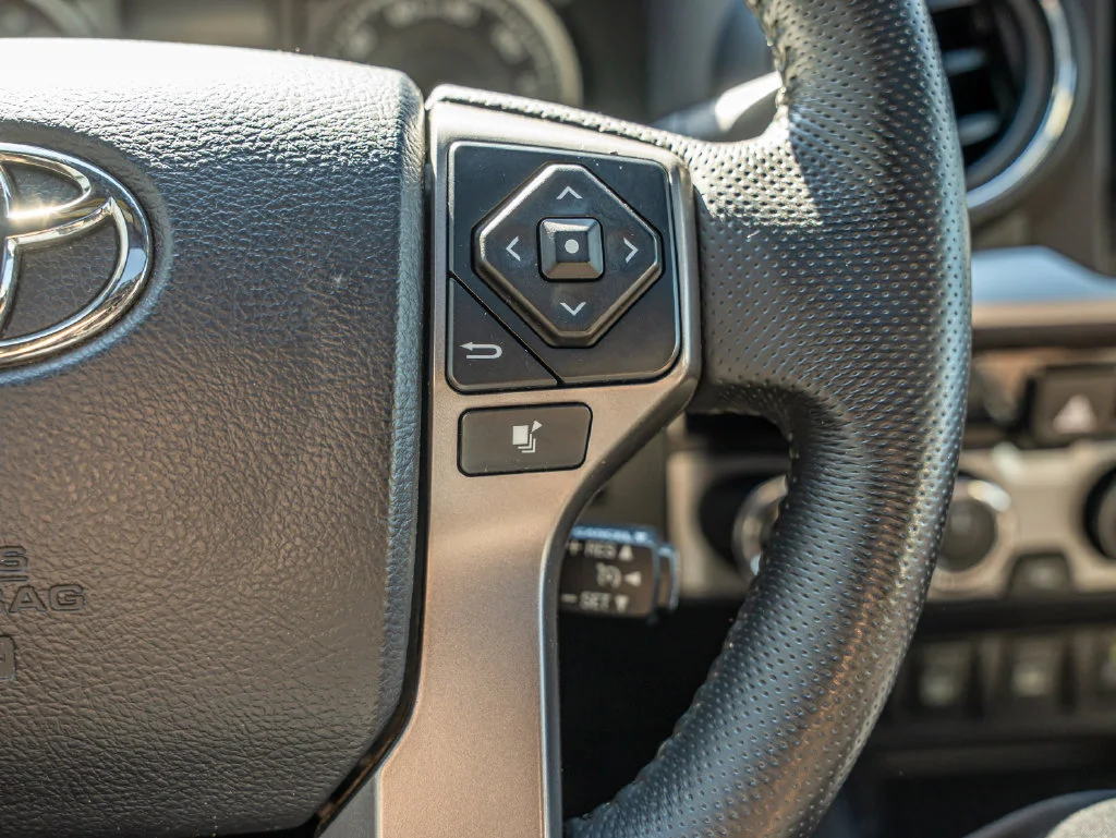Used 2016 Magnetic Gray Metallic Toyota Limited image 30