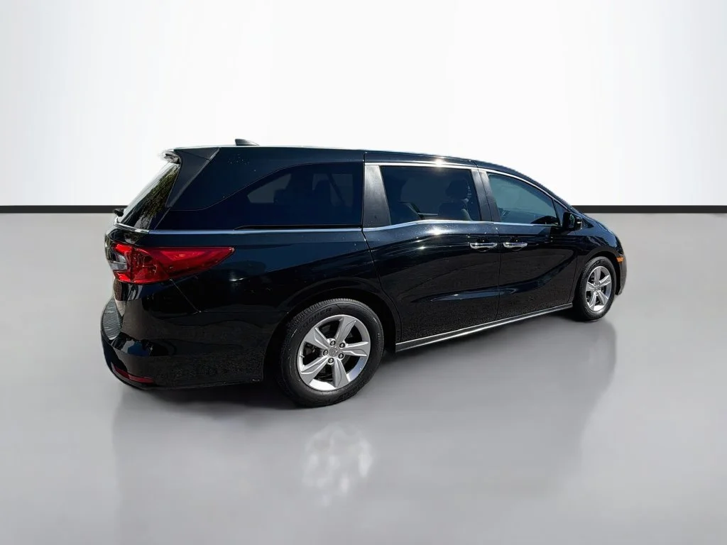 Used 2020 Black Honda EX-L image 5