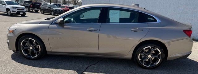 Used 2024 Mineral Gray Metallic Chevrolet LT image 2
