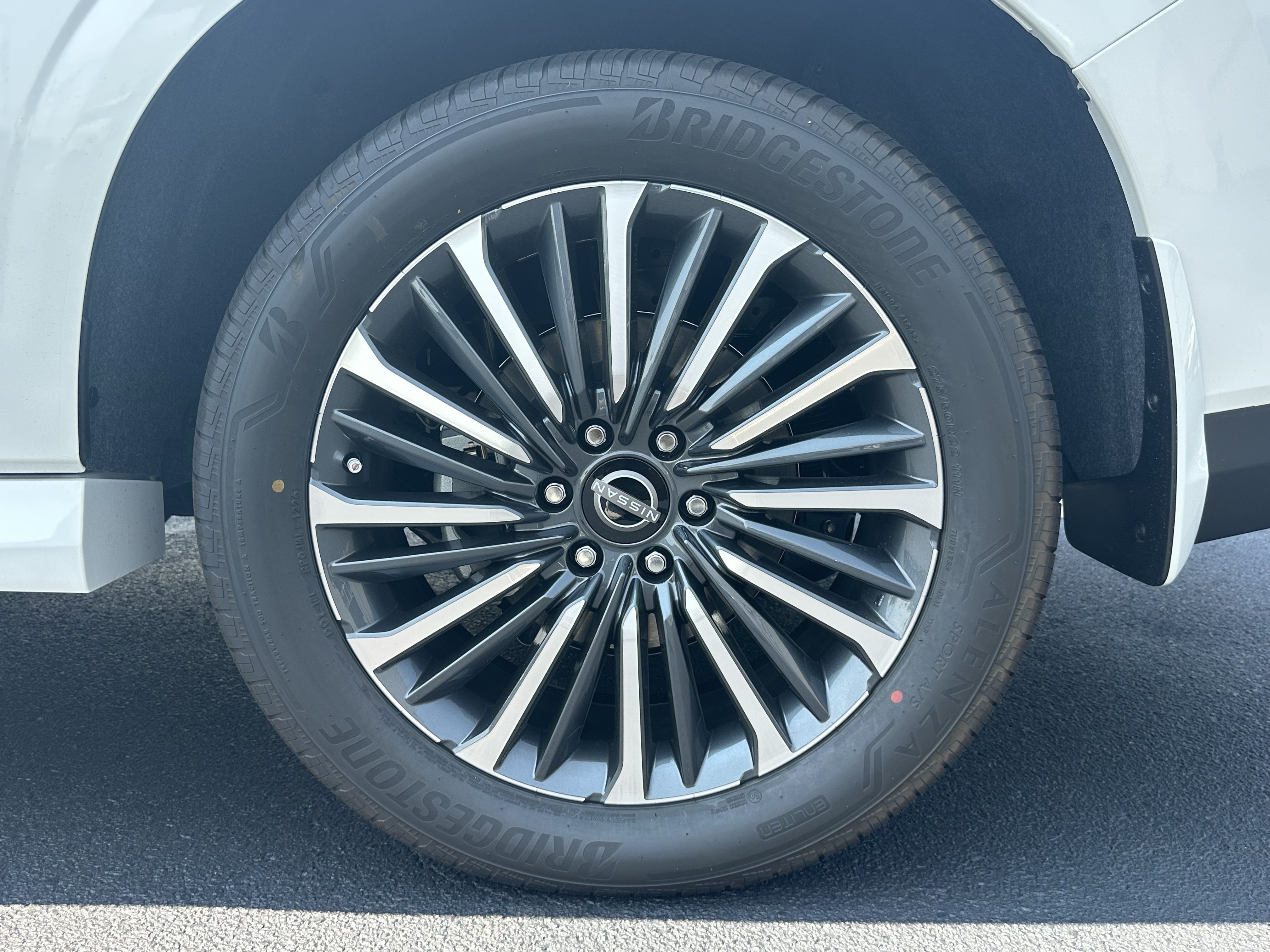 New 2026 Everest White Pearl Tricoat Nissan Platinum Reserve image 20