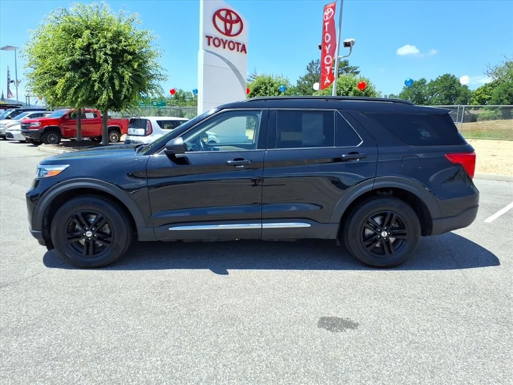 Used 2022 Black Ford XLT image 8