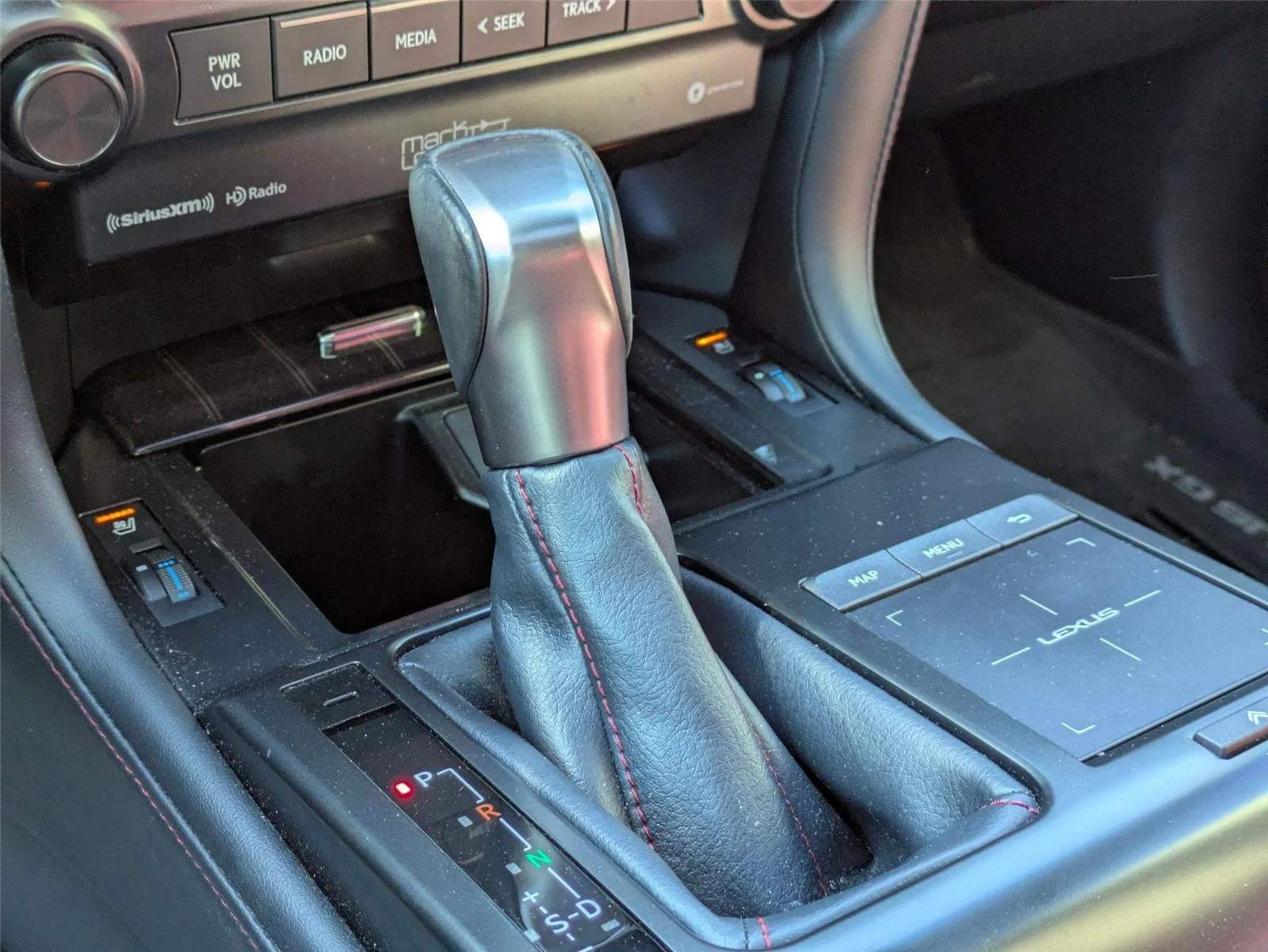 Used 2023 Nebula Gray Pearl Lexus GX 460 Premium image 15