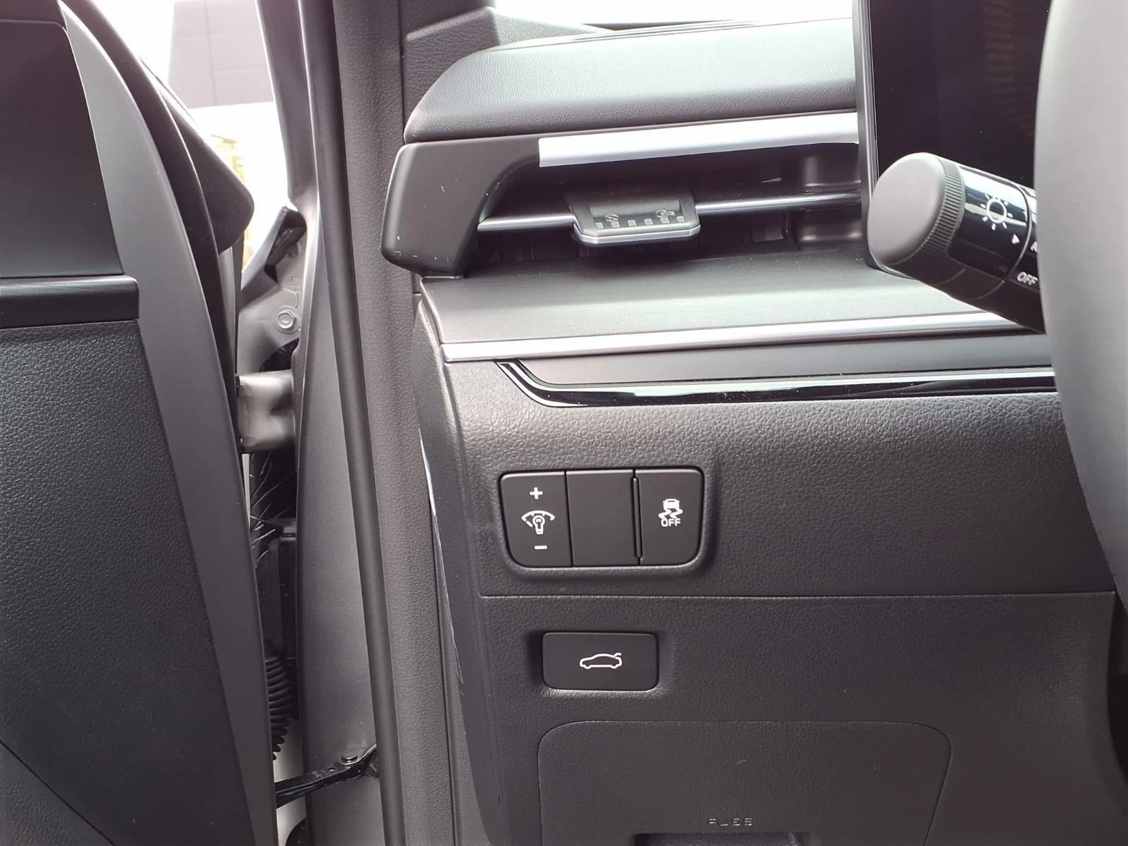 New 2026 Steel Matte Gray Kia GT-Line FWD image 11