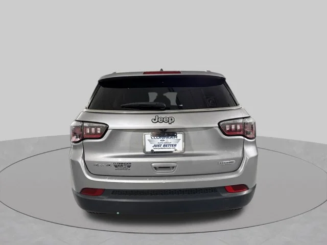 Used 2024 Gray Jeep Latitude image 8