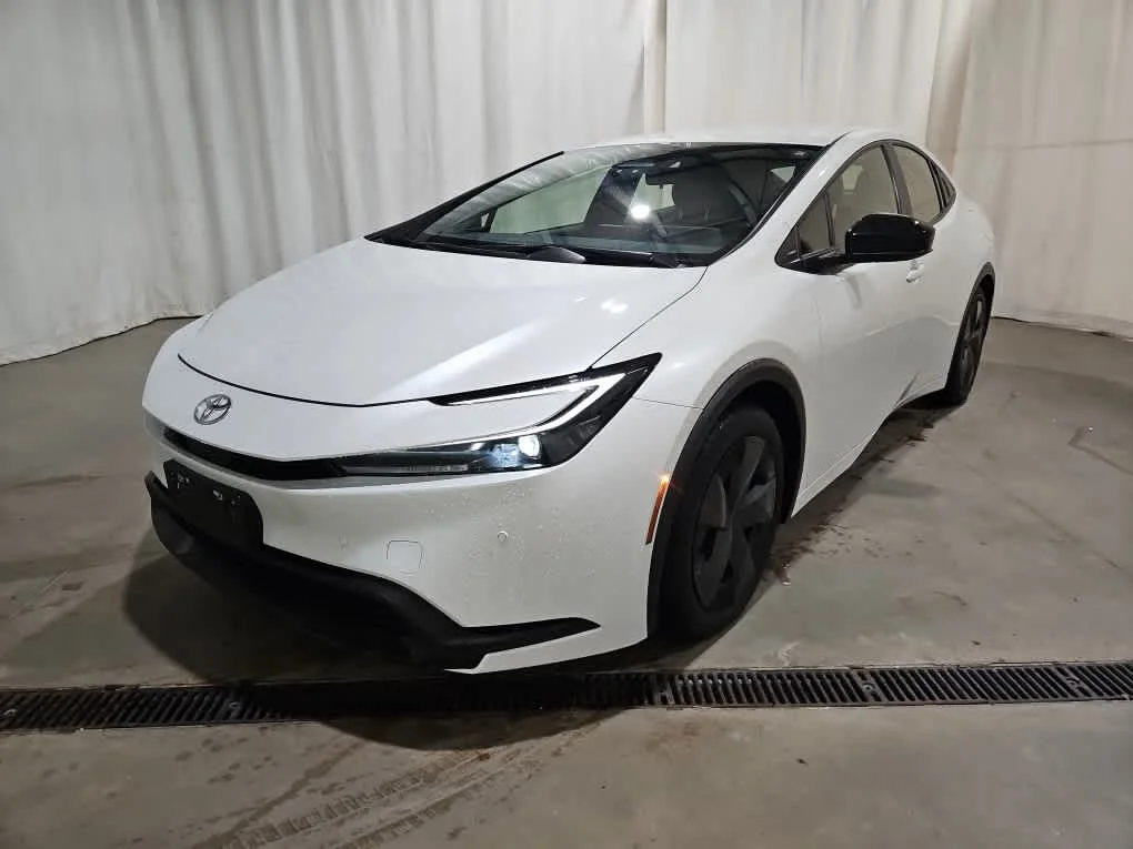 2025 Toyota Prius