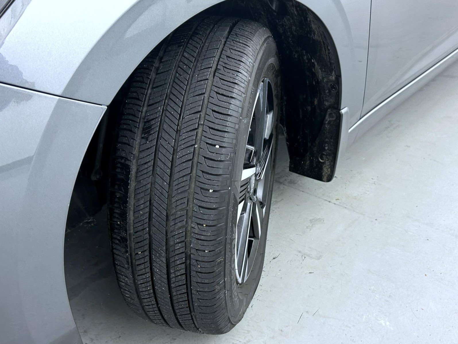 Used 2025 Gray Nissan SV image 24